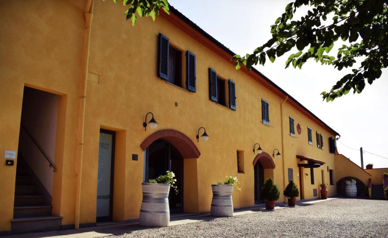 Agriturismo Luggiano วินชี ภายนอก รูปภาพ