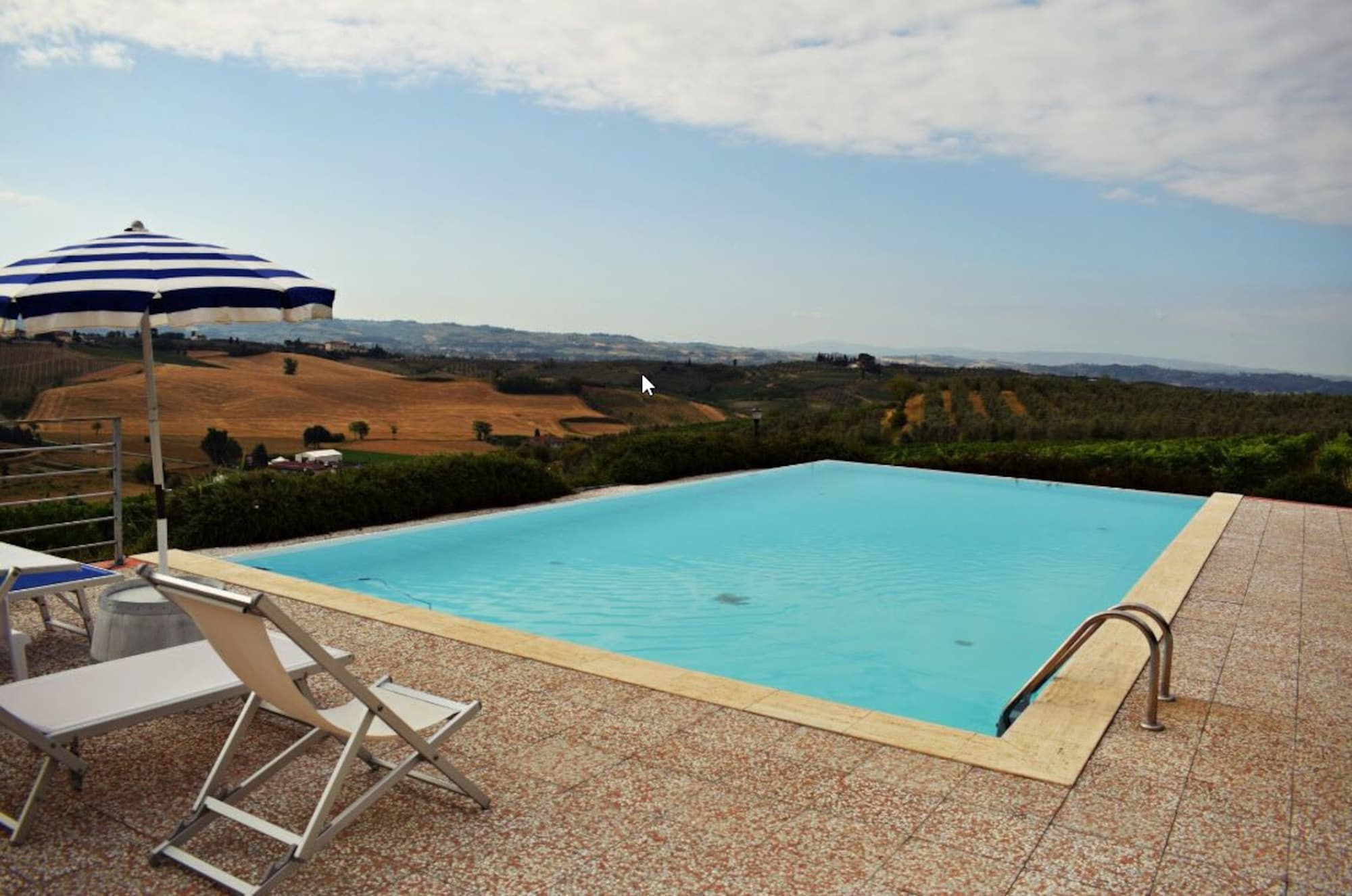 Agriturismo Luggiano วินชี ภายนอก รูปภาพ